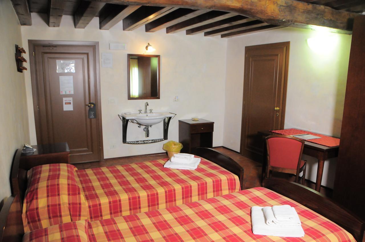 Hotel La Corte Correzzola Extérieur photo